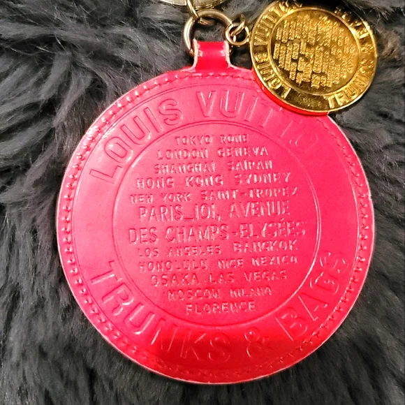 Louis Vuitton Trunks & Bags Leather Keychain Bag Charm in Rose Pop